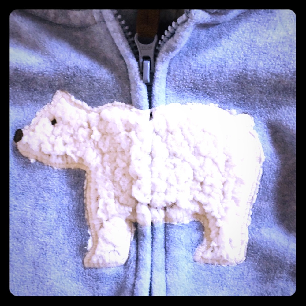 New W/O Tags. Sherpa-lined hood & bear appliqué🐻